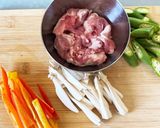 豚肉オクラのマヨポン炒め作り方2写真