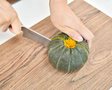 かぼちゃの切り方　JAにいがた南蒲作り方4写真