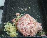 ジャージャー丼♪甜麺醤でさっと炒めて♪作り方2写真