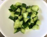 フレッシュ✨夏野菜とえびのダイスサラダ！作り方3写真