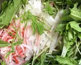大根と水菜とカニカマのマヨポン酢和え作り方2写真
