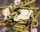 山菜の水煮でサッパリ酢の物!作り方2写真