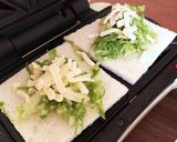 パン耳まで！メンチカツホットサンド！作り方3写真