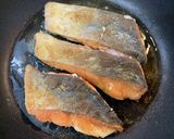 秋鮭とズッキーニの味噌バター焼き作り方3写真