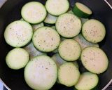 秋鮭とズッキーニの味噌バター焼き作り方4写真