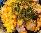お惣菜丼●一口焼き鮭＆玉子そぼろ丼作り方1写真
