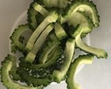 揚げ焼きで！鶏肉とゴーヤのカレーマヨ和え作り方1写真