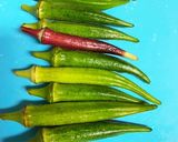 岩塩とオリーブオイルで食べるオクラ作り方1写真