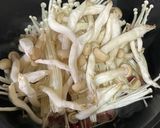 簡単絶品♡豚肉ときのこのバターポン酢炒め作り方3写真