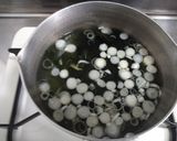 ワカメとふわふわ卵のお吸い物♪作り方2写真
