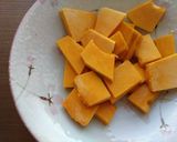 南瓜と茗荷の味噌汁♪作り方1写真