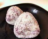 今日もおにぎり弁当7(ゆかりと梅干し)作り方1写真