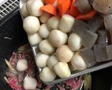 里いもと牛肉のころころ煮作り方5写真