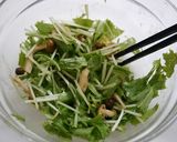 レンジで簡単！ぶなしめじの水菜和え作り方4写真