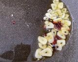 きゅうりのアンチョビペペロンチーノ炒め作り方3写真
