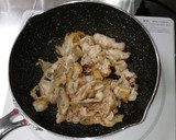 豚こまと玉ねぎ、ぶなしめじの生姜焼き作り方4写真