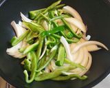 サバ水煮缶で☆鯖カレーマヨ炒め作り方3写真