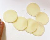 離乳食後期☆皮から作るやわもち手掴み餃子作り方58写真