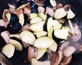 なすと鶏肉のトマト煮込み作り方2写真