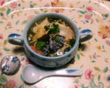 油揚げと筍とエノキとワカメのお吸い物☺作り方3写真