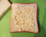目玉焼きトースト★ラピュタ風?作り方1写真