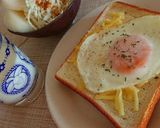 目玉焼きトースト★ラピュタ風?作り方3写真