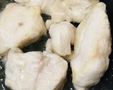 鶏むね肉の青ジソ＆梅肉炒めソースのサラダ作り方1写真