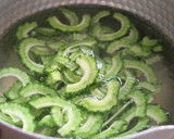 簡単に腸活しましょ＊ゴーヤの塩麹和え作り方2写真