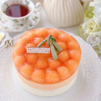 まるっと♡メロンムースケーキ by moe's cafe 【クックパッド】 簡単