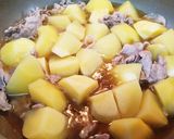 豚肉とじゃがいもの煮物☆ちくわ入り作り方2写真