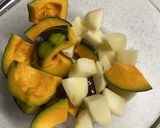南瓜とじゃがいものバジル味噌マヨ和え作り方1写真