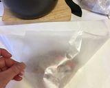 クッキングシートでの中華粽の包み方作り方3写真