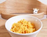 離乳食後期☆湯煎で色鮮やか☆卵そぼろ作り方6写真