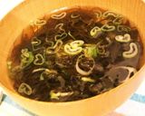 お湯かけるだけ★沖縄産もずくのお椀作り方3写真
