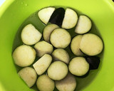 じんわり美味しい♡ナスとしめじのレンジ煮作り方1写真