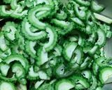 スパイスで苦くない☆茄子☆ゴーヤかき揚げ作り方1写真