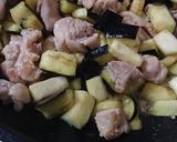 ナスと鶏肉甘味噌炒め煮〜子供大好きver作り方5写真