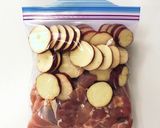 【下味冷凍】鶏肉とさつまいもの甘辛煮作り方2写真