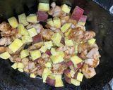 鶏肉とさつまいもの甘辛炒め作り方4写真