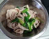 冷豚しゃぶとネギの黄身乗せ作り方3写真