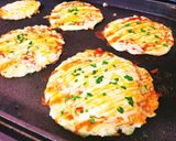 とろ～りダブルチーズお好み焼き作り方3写真