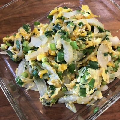 ニラ玉、タマネギ入り by ケモノちゃん 【クックパッド】 簡単おいしい