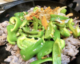 牛肉と丸ごとピーマンスタミナ炒め作り方5写真