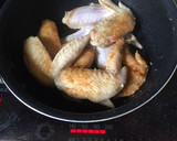少量の油♡焼き揚げ！甘辛タレの手羽先作り方6写真