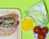海老とレタスの簡単エスニック風スープ作り方1写真