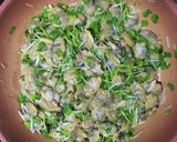 スプーンで食べたい♡カイワレあさりバター作り方3写真