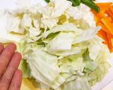 かつおの旨味をたっぷり利かせた焼うどん☆作り方3写真