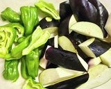 煮魚の煮汁で茄子とピーマンの煮浸し作り方1写真