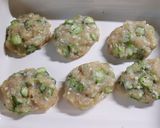 カレー風味♪オクラ入り鶏ミンチハンバーグ作り方3写真