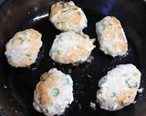 カレー風味♪オクラ入り鶏ミンチハンバーグ作り方6写真